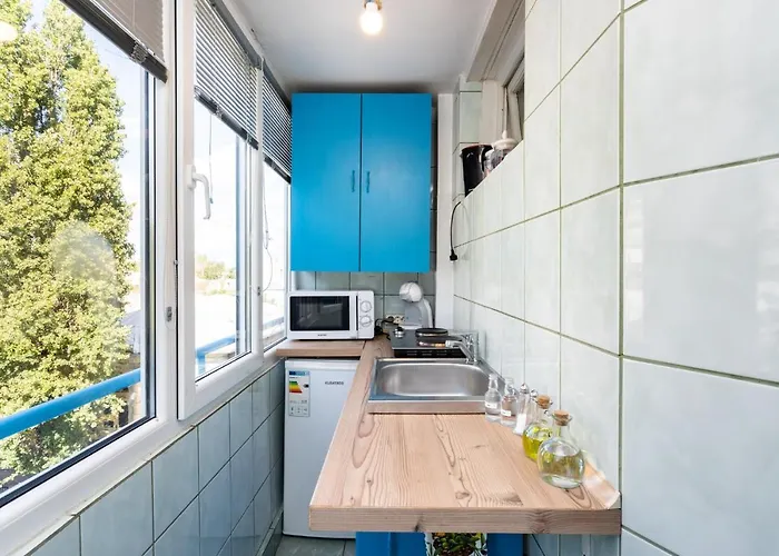Apartment Mediterranean In Center Bucharest